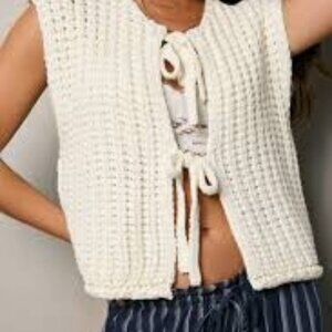 Bohme Bria Knit Vest in Cream (XL)